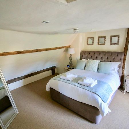 Отель Kings Head Bawburgh Экстерьер фото