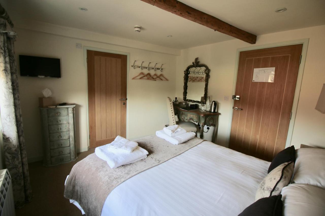 Отель Kings Head Bawburgh Экстерьер фото